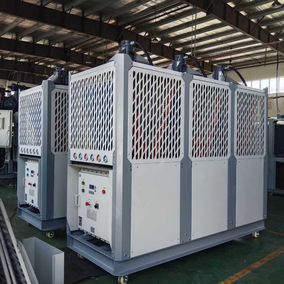 工业制冷机组是工业生产或实验必不可少的控温设备