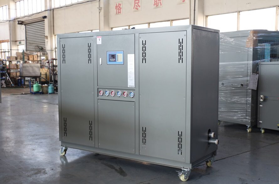 河南冷水机：工业控温水制冷机组