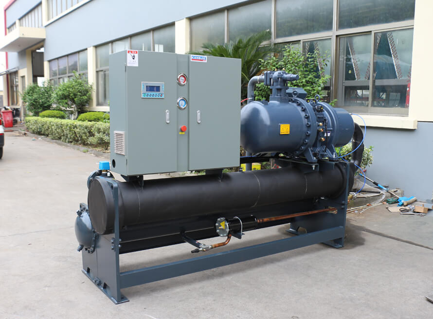 工业式冷水机：以冷却循环水作为冷凝方式的工业式冷水机